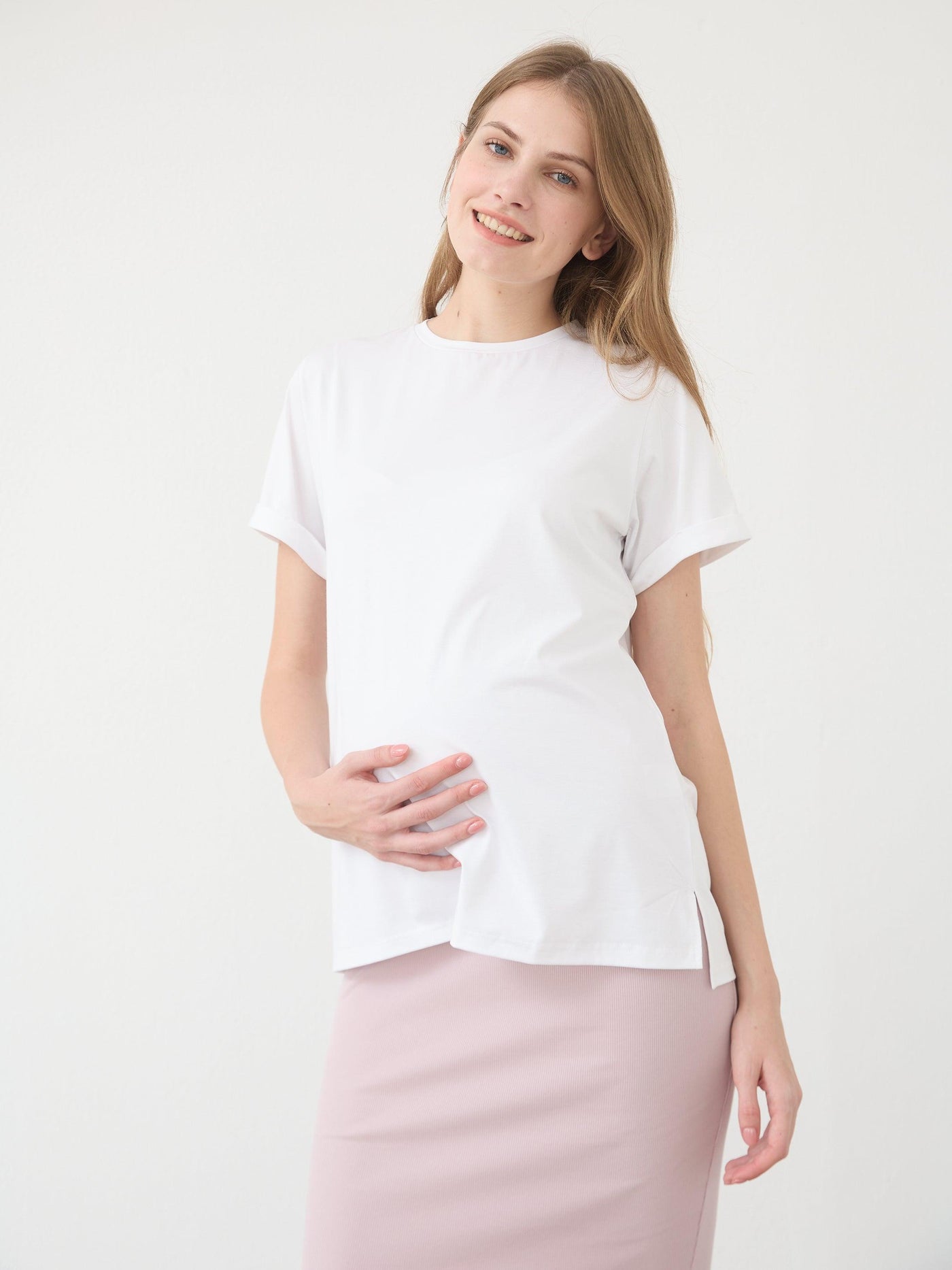 White Relaxed Fit Maternity Tee - Leolace